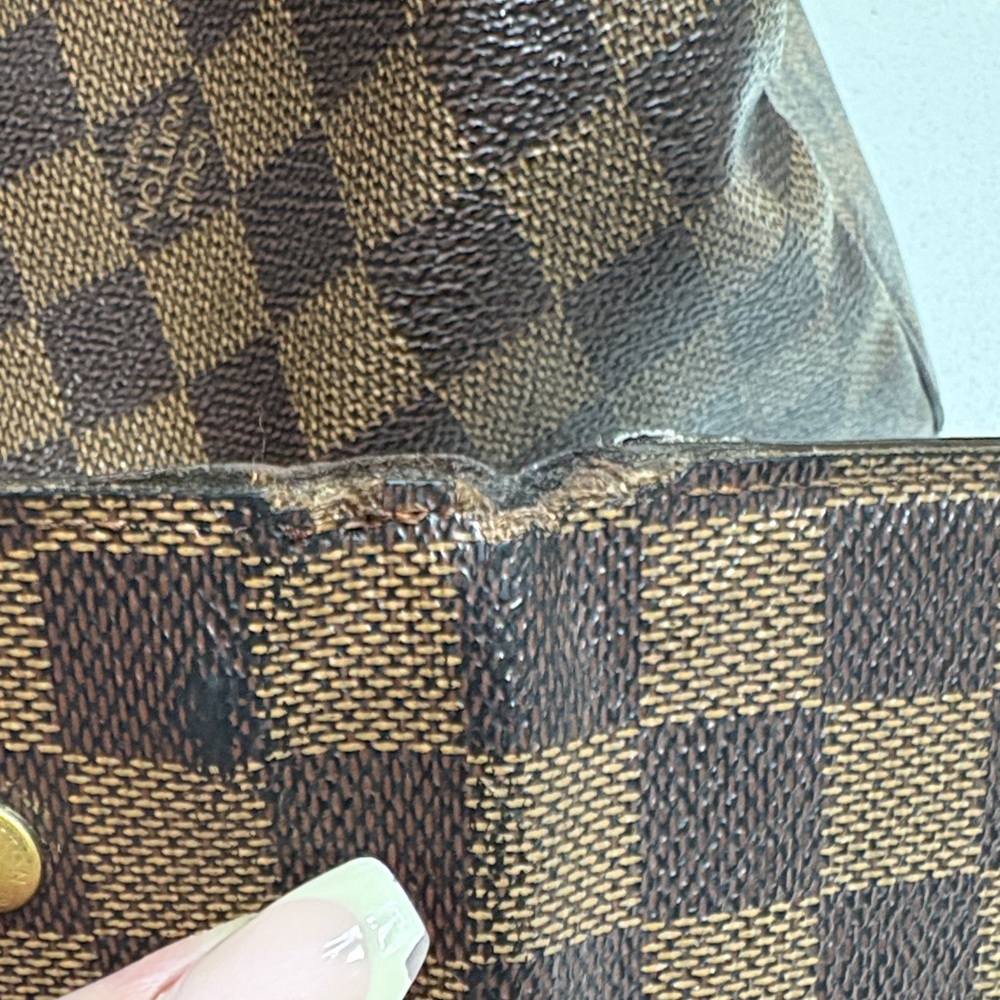 Louis Vuitton Speedy 30 Bandouliere
Damier Ebene plus wallet - Picture 17 of 17